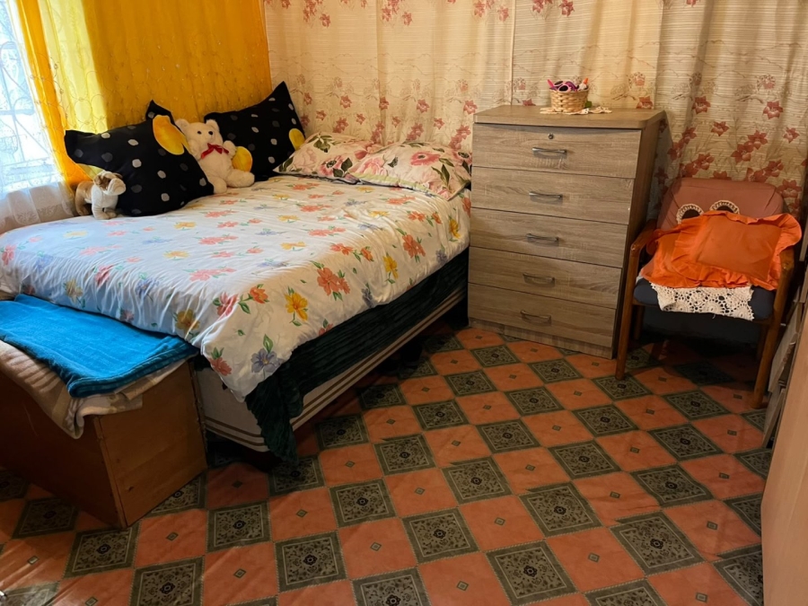 1 Bedroom Property for Sale in Valhalla Park Western Cape